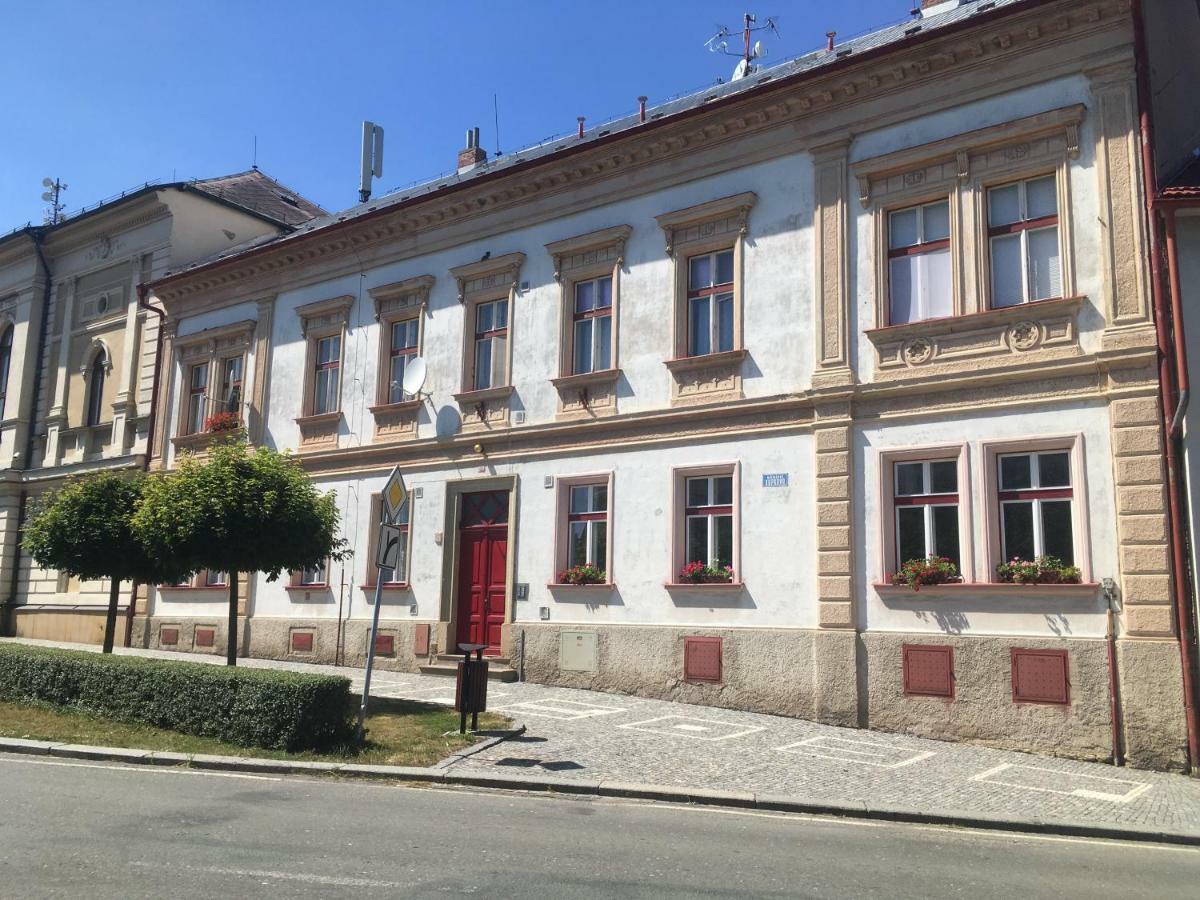 Apartmam Na Namesti II Opočno Extérieur photo